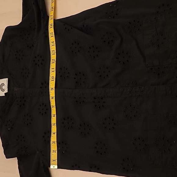 EUC Patrick Robinson for Target Cotton Black Eyelet Detail Blouse with Pockets - Picture 8 of 15